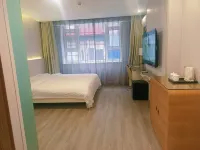 Duoflai Hotel (Mudanjiang High-speed Railway Station No.4 Middle School) - sarapan