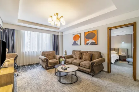 Mayfair Celebrity Hotel