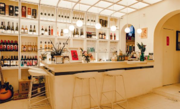 Hangzhou Highland Barley Garden Hostel