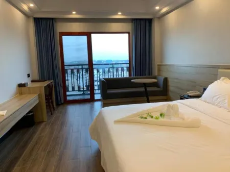 G.C Royal Hotel