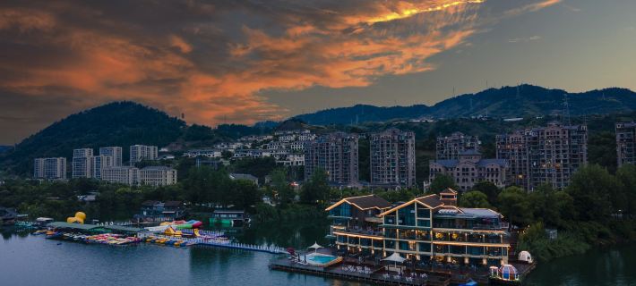 Diaoyu Island Resort Qiandao Lake Hotele w: Powiat Chun'an