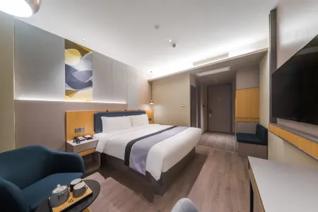 Homeinn Selected Hotel (Foshan Beijiao Park Subway Station Midea Real Estate Plaza)