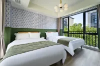 Lujian Homestay (Foshan Midea Luhu)