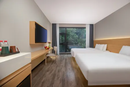 ONE Hotel (Suzhou Guanqian Street Pingjiang Road)