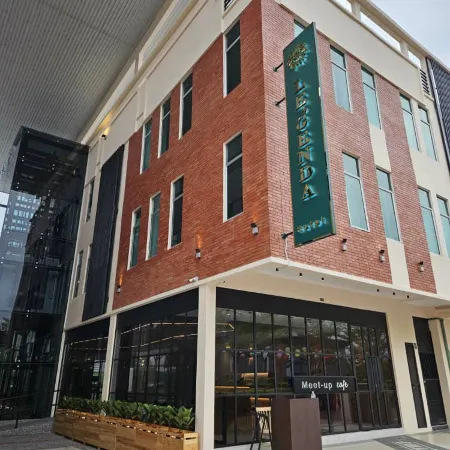 Le'genda Hotel