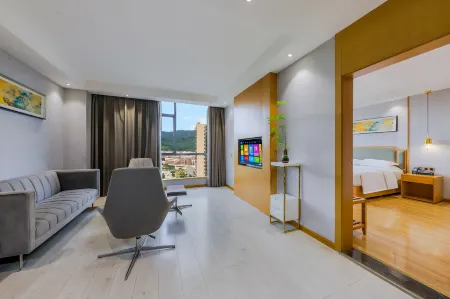 Gui Zhou Jun He Hotel