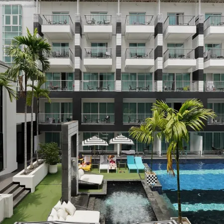 Sugar Marina Hotel - Fashion - Kata Beach Отели рядом с достопримечательностью «Смотровая площадка Ката-Карон»