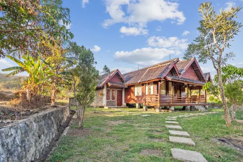 Sawarna Little Hula Hula by Zuzu Hotels in Bayah