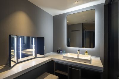 スタイリッシュジュニアスイートツイン ホテルインターゲート大阪 梅田の写真