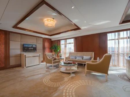 Mingfa Hotel (Nanjing South Railway Station Mingfa Plaza Subway Station Store) Отели рядом с достопримечательностью «Baijiahu Garden Citizen's Square»