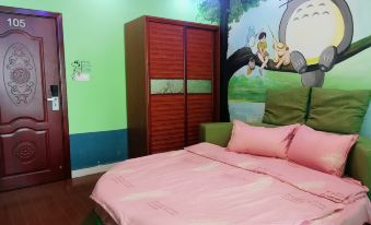 Six Rooms Homestay (Jiangxi Olympic Sports/ Normal University)