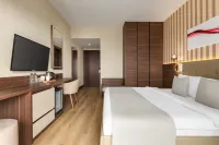 Ramada by Wyndham Cesme - Gym