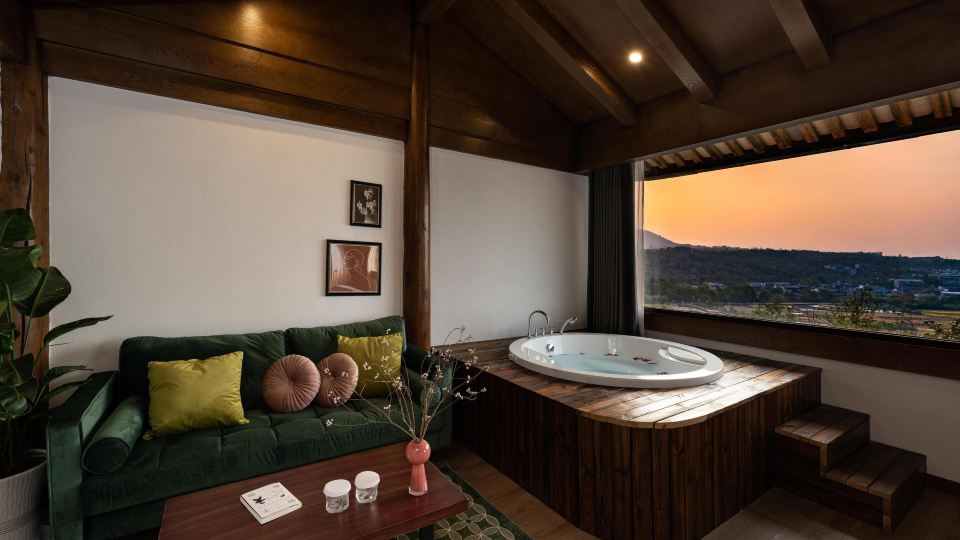 HeShun Yunyi Liangqi Mountain Residence