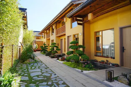 Liyuan · Lishuxia Homestay (Longnan High-Speed Railway Station)