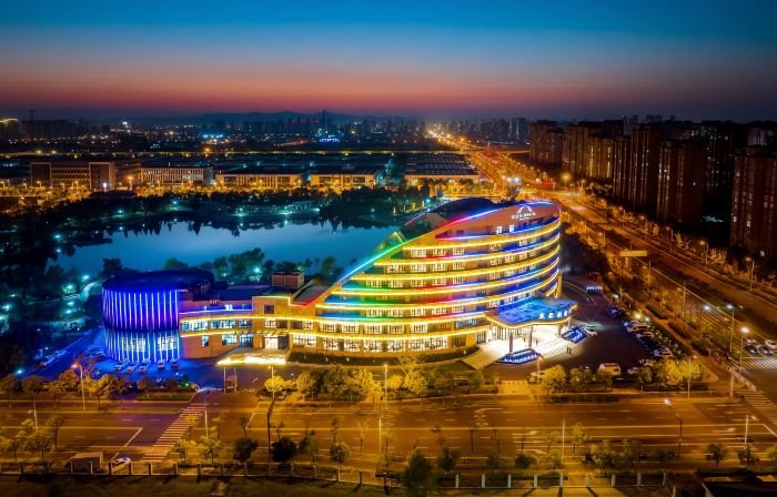 Risen Oriental Hotels&Resorts