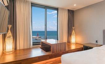 Two Y Hotel