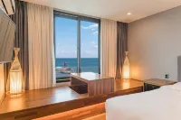 Two Y Hotel