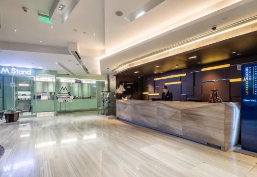 노보텔 난징 로경