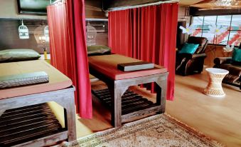 2499 Heritage Chinatown Bangkok Hotel by RoomQuest