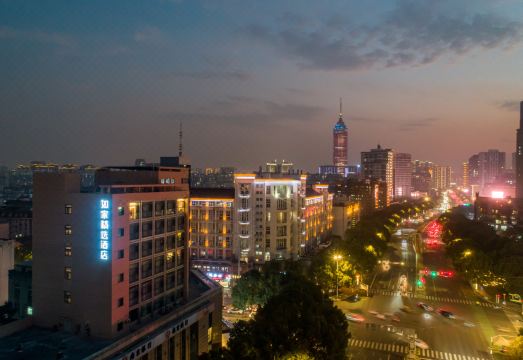 호텔 로비 및 편의시설