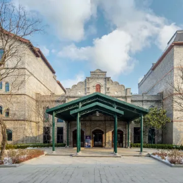 Qingzhaoquan City Shuangquan Resort Hotel