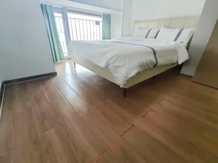 Hemu Holiday Apartment (Shenzhen Nanshan Zhengdong Famous Garden)