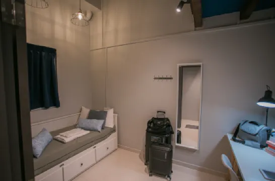 Bluewaters Collab Quarters Các khách sạn gần Raffles Place