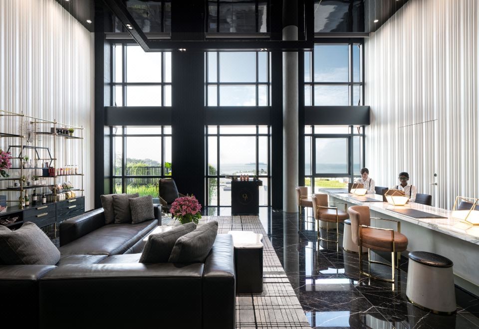 3. 디 아웃포스트 ..