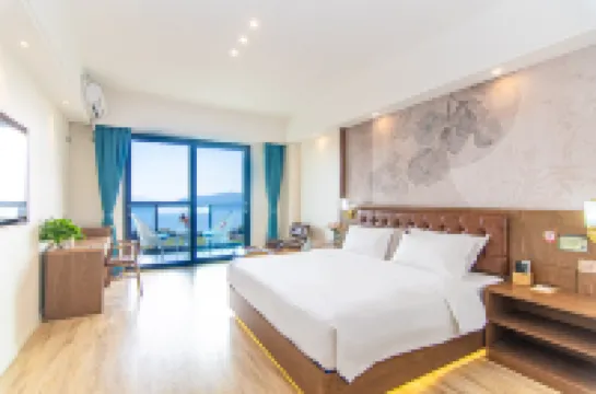 Fei She Hotel (Fuxian Lake Guanglong Town Branch)