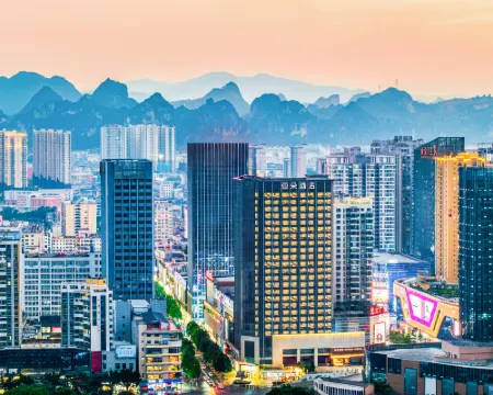 Atour Hotel Dongfeng Road, Everbright Plaza Hotels in Wenshan