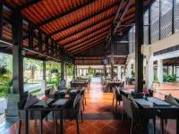 Estella Phuket Mai Khao Beach Resort Hôtels à proximité de : Plage de Mai Khao