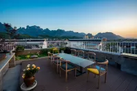 Zhangjiajie Junlan Hotel (Tianmen Mountain Cableway Station)