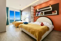Qihai · Designer Magic Hot Spring Theme Sea View Apartment (Shanhai Square Store)