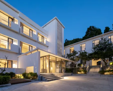 粗茶淡飯·隱廬山荘(九宮山） 通山のホテル