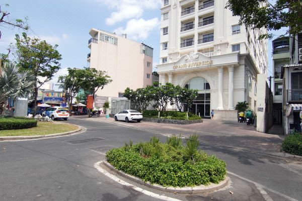 Apartments at Le Places | Ho Chi Minh City Center | Free Pool(Căn Hộ Tại Le Places | Trung Tâm Hồ Chí Minh | Hồ bơi Miễn Phí)_4