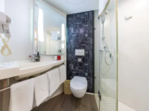 이비스 란저우 장예 로드  호텔