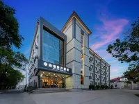 Shangshan Kangyang Hotel (Beidaihe Shitang Road Pedestrian Street) Hotels in Exceptional Garden
