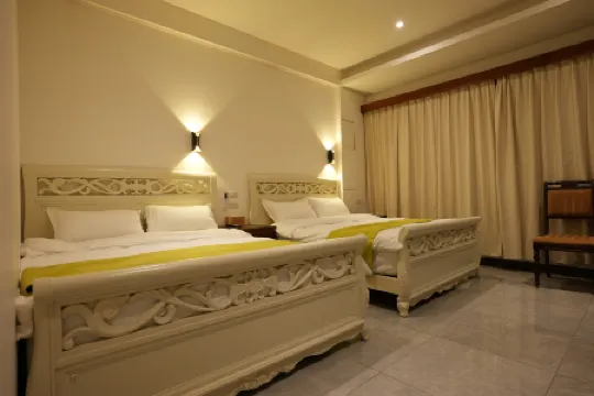 Lemuju Hotel Отели рядом с достопримечательностью «Старая улица Тай-Ху»