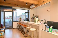 Manju Wuwen Dongxi Hostel