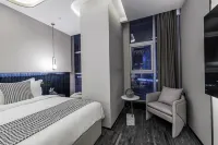 NASA Yunduan High-altitude Riverview Hotel (Chongqing Jiefangbei Pedestrian Street) Hoteles en 