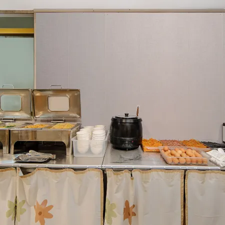 7Days Inn Hotel (Shigatse Gyirong Port)