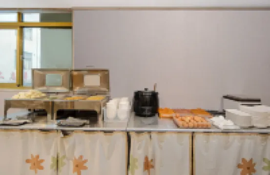 7Days Inn Hotel (Shigatse Gyirong Port)