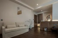 Runjing ·Meri Designer Hotel