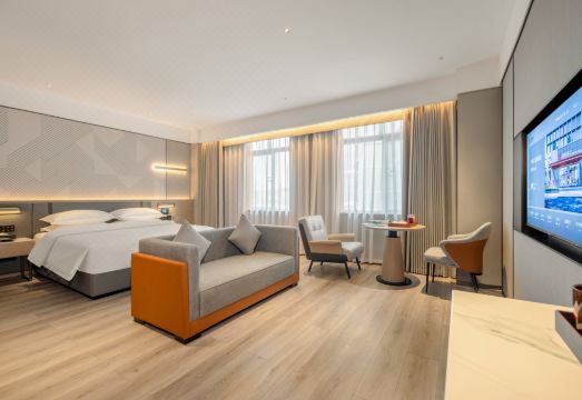 White Sand Hotel and ApartmentHotel Overview