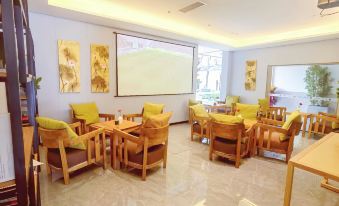 Fengyin Tianjiao Hotel (Chengdu Qianfeng Road subway station)