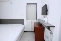Rongcheng Haoyun Nature Come Homestay - Bãi đậu xe