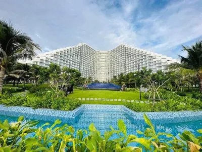 The Arenan Cam Ranh