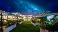 Blue Bird·Infinity Pool Designer Ocean Villa (Riyuewan Store)Wanning - ที่มีบาร์