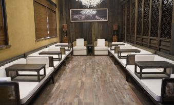 Jingshan Farm Century-old House Hotel