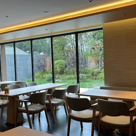 Saihanba Forest Hotel